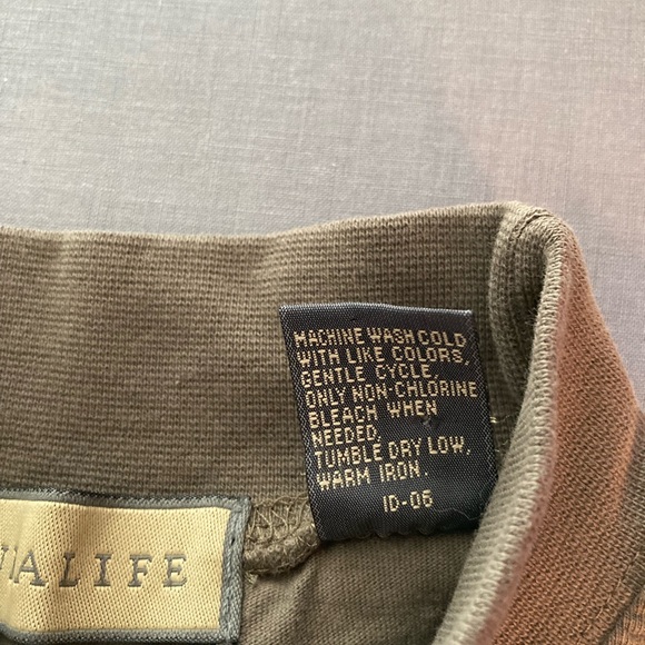 Men’s Naturalife mock turtleneck long sleeve shirt. Size: M - Picture 3 of 4